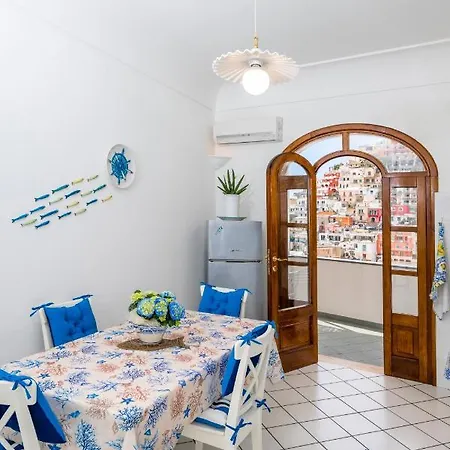 Mamma Mia Apartment Positano
