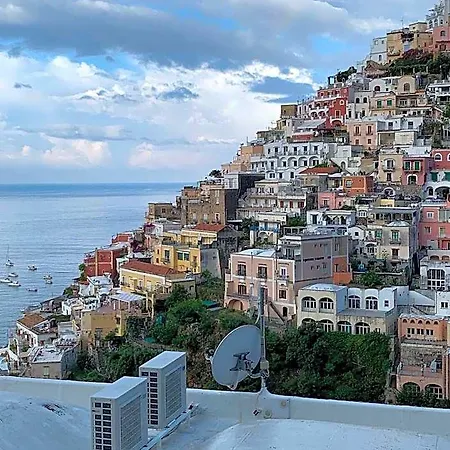 Mamma Mia Apartment Positano